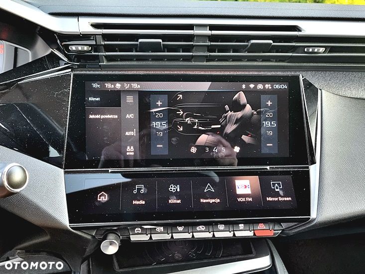 Peugeot 308 BlueHDi 130 Stop & Start Allure Pack - 29