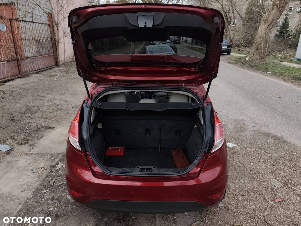 Ford Fiesta - 16