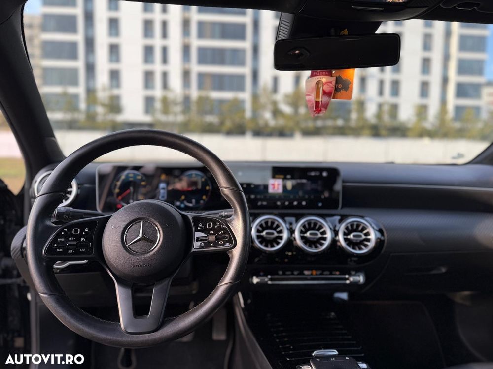 Mercedes-Benz A 180 d Sedan 7G-DCT Progressive - 7