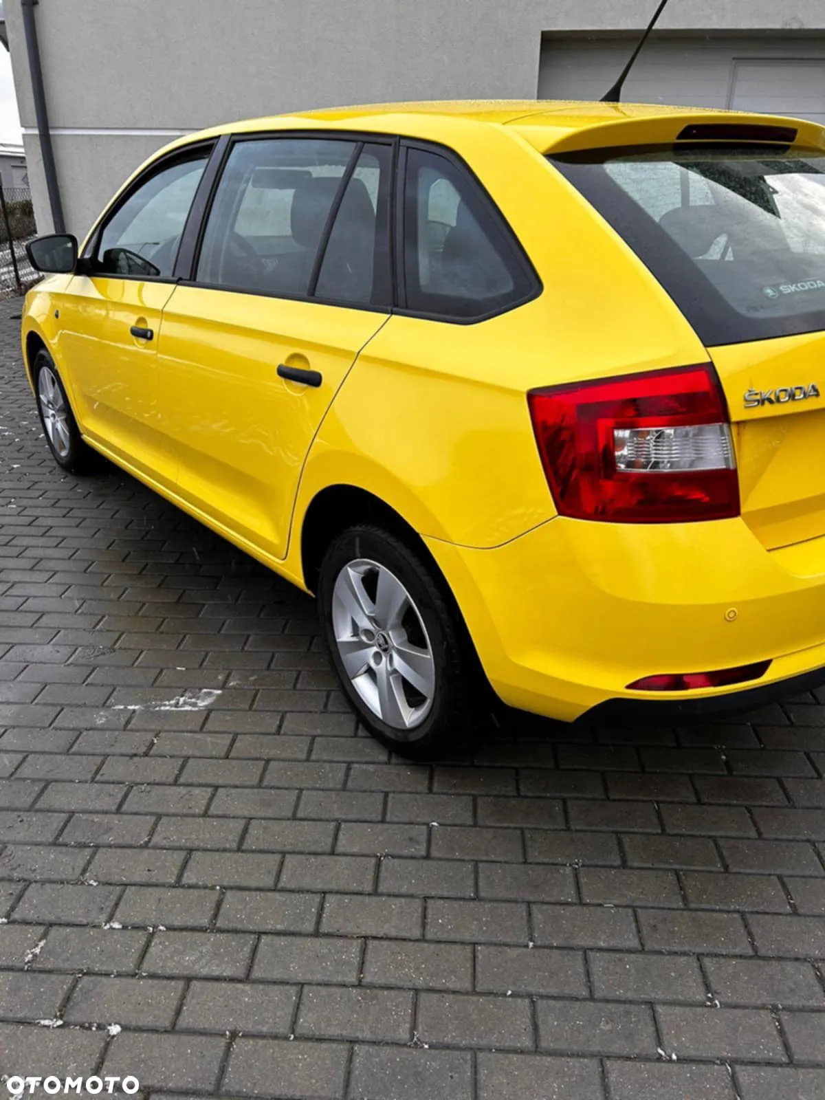 Skoda RAPID 1.6 TDI DPF Active - 10