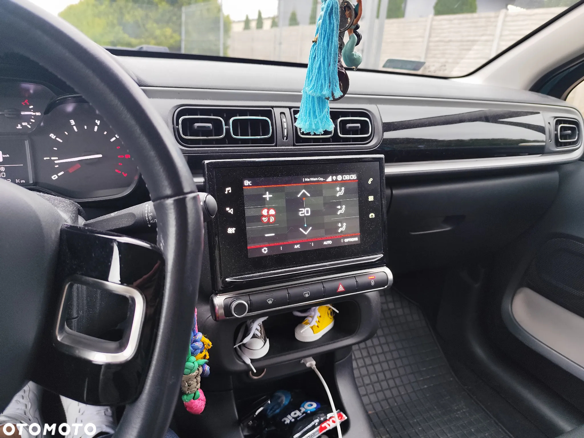Citroën C3 1.2 PureTech Shine - 3