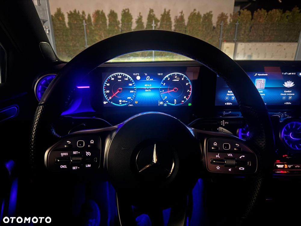 Mercedes-Benz Klasa A 200 AMG Line 7G-DCT - 29