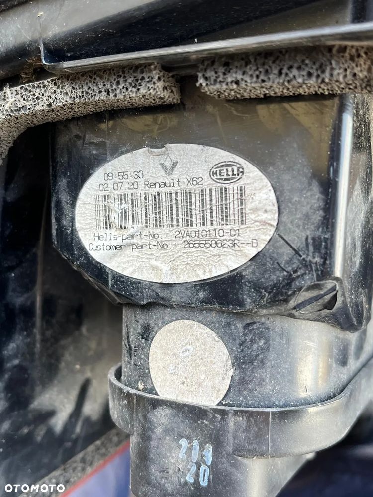 Lampa tylna lewa Hella Renault Master X6 - 4