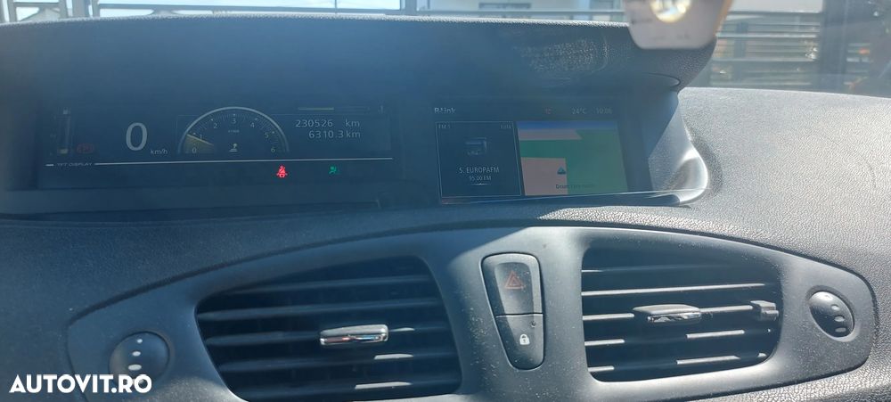 RENAULT Scenic 2014 — imagine 24