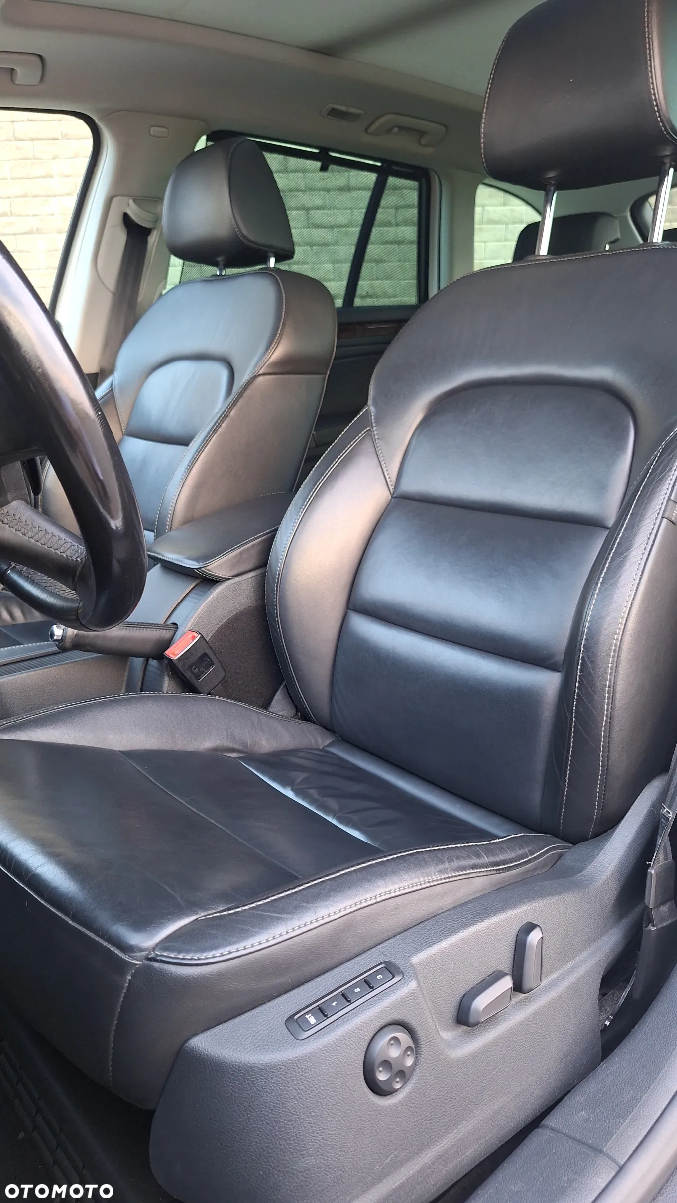 Skoda Superb 1.8 TSI Platinum DSG - 32