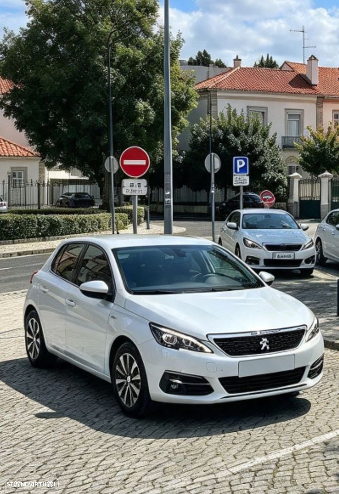 Peugeot 308 - 1