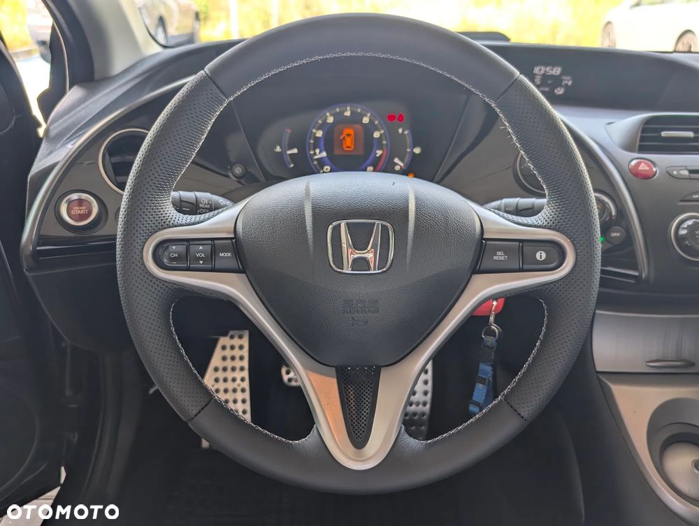 Honda Civic 1.8i-VTEC Type S - 11