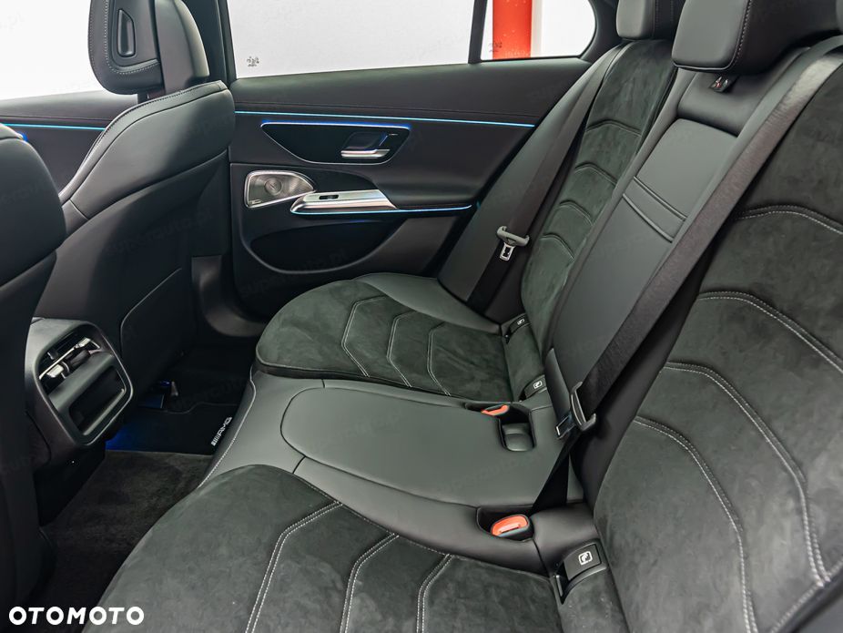 Mercedes-Benz Klasa E 220 d mHEV 4-Matic AMG 9G-Tronic - 16