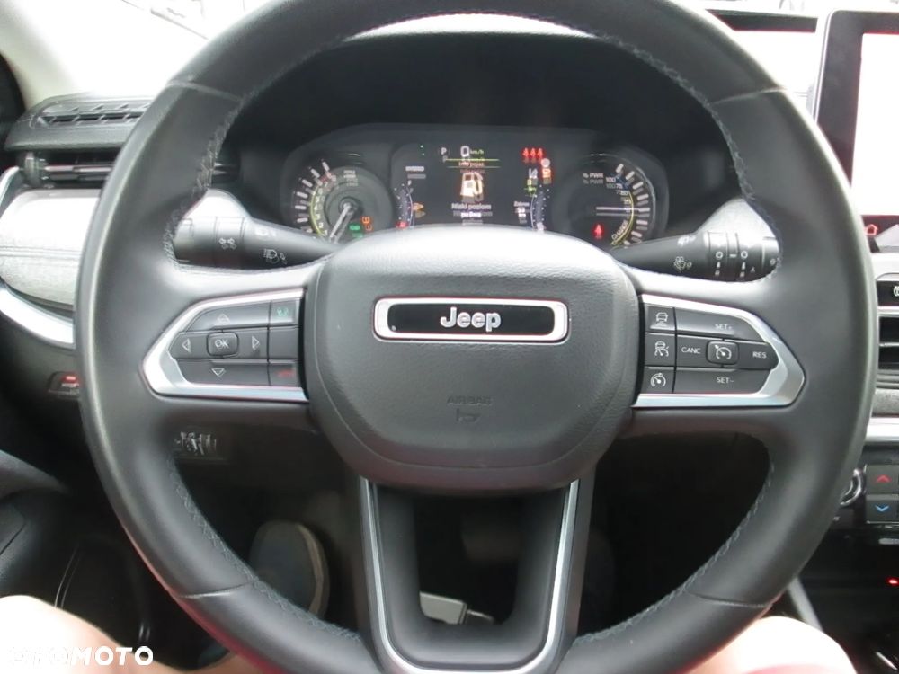 Jeep Compass - 23
