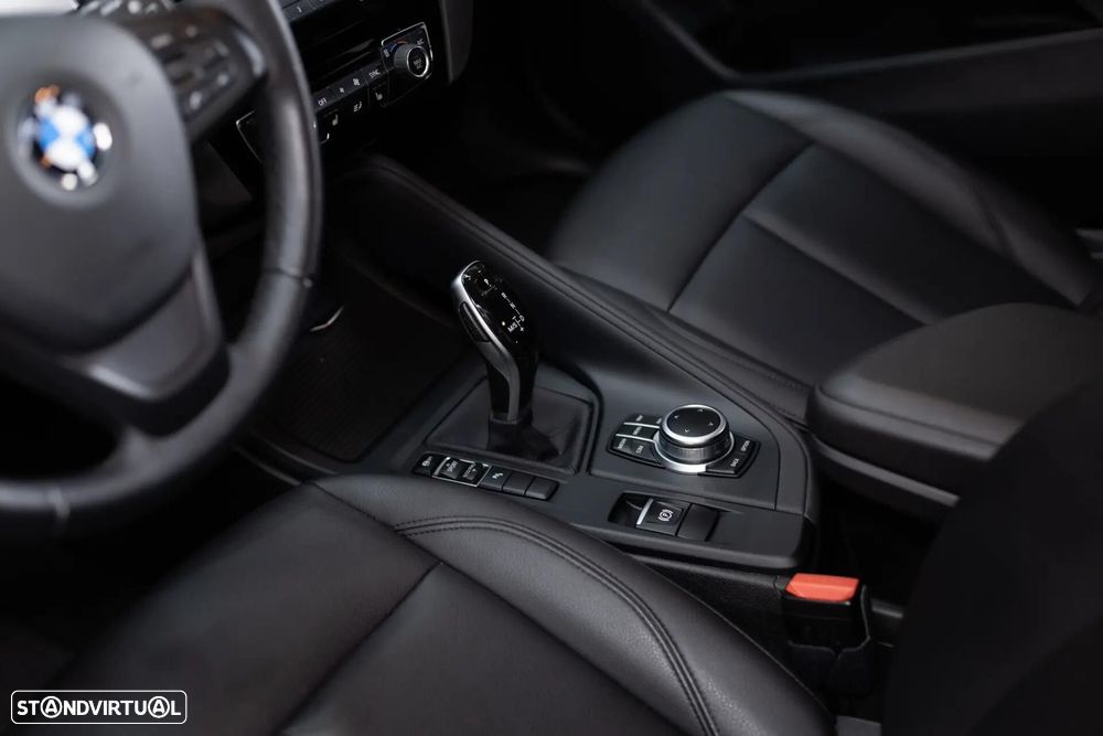BMW X1 16 d sDrive Line Sport Auto - 42