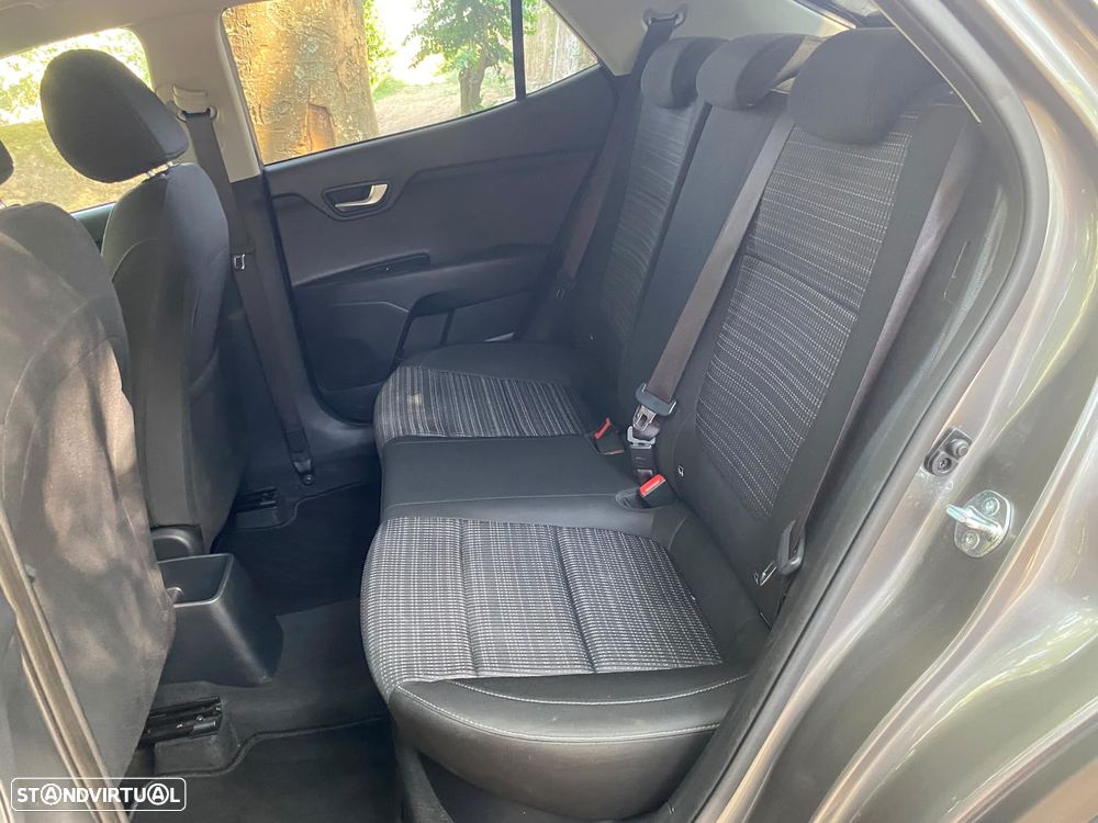 Kia Stonic 1.0 T-GDI Drive - 28