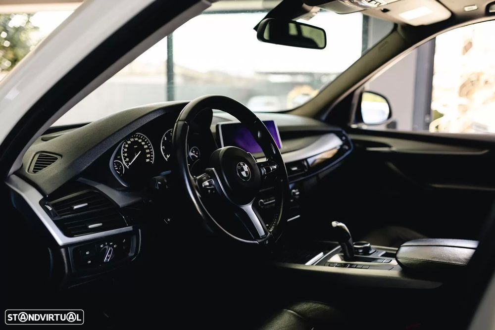 BMW X5 25 d xDrive - 11