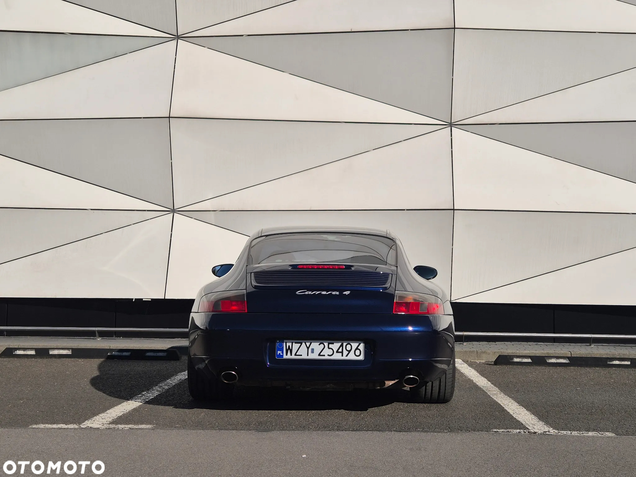 Porsche 911 - 4