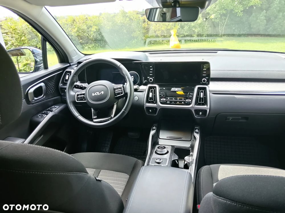 Kia Sorento 1.6 T-GDI HEV XL 7os - 15