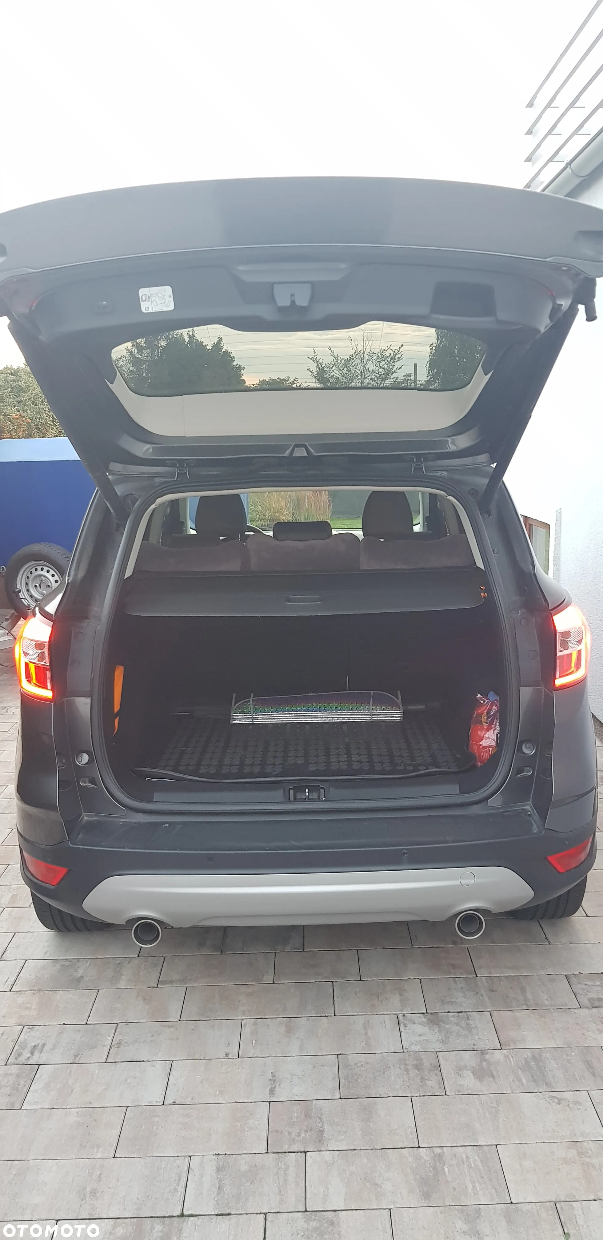 Ford Kuga 2.0 TDCi AWD Titanium - 24