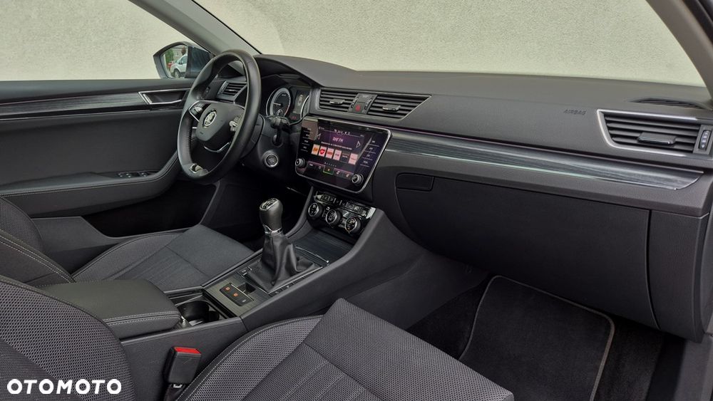 Skoda Superb - 25