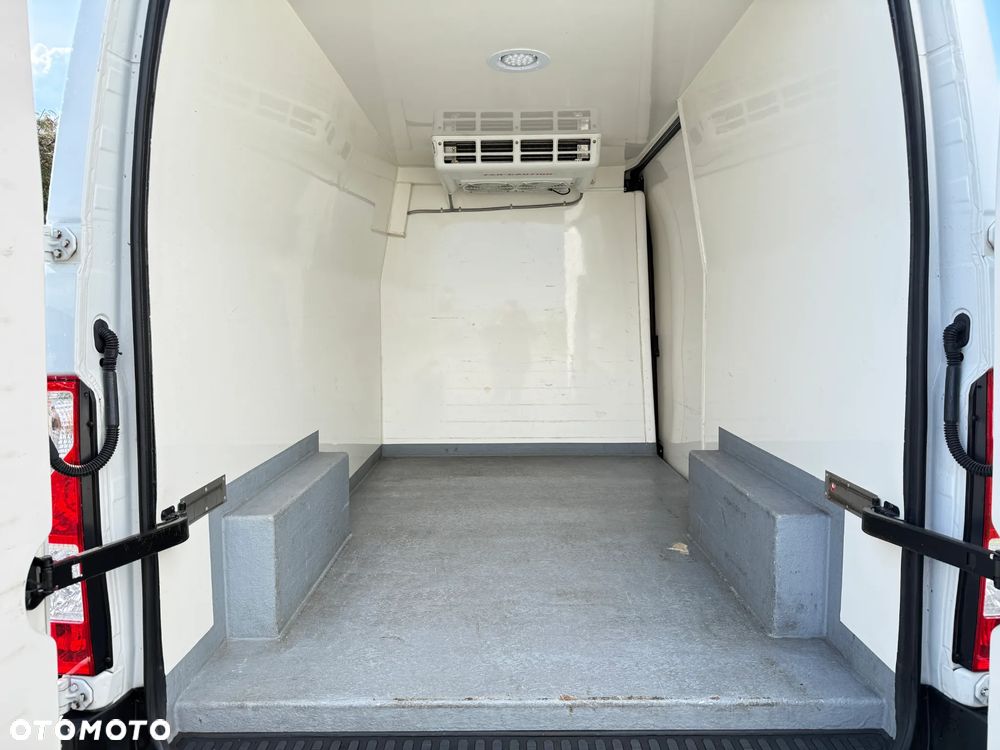 Opel Movano - 9