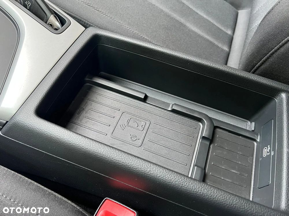 Audi A4 Limousine 35 TDI mHEV S Line S tronic - 27