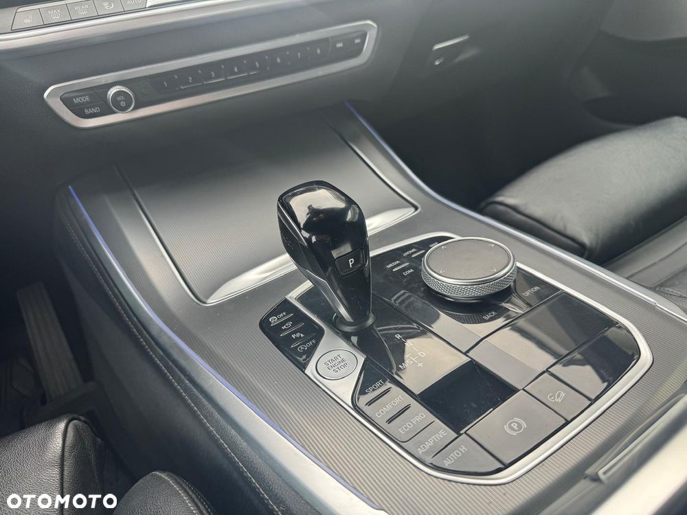 BMW X5 xDrive40i xLine - 15