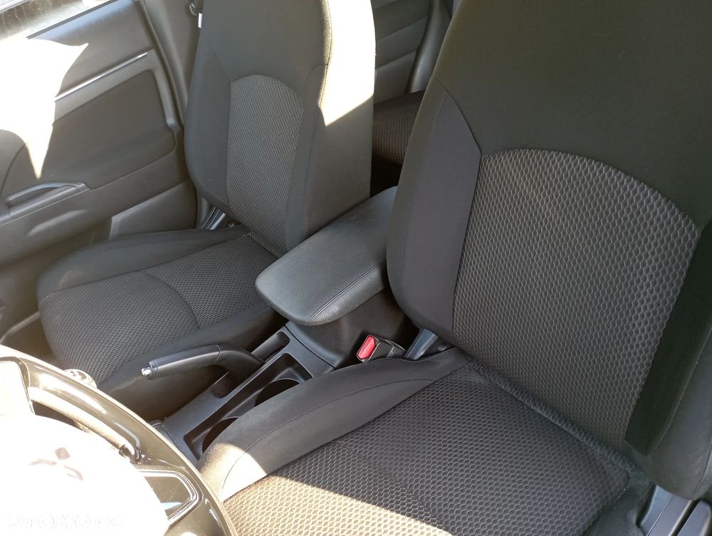 Mitsubishi ASX 1.6 Invite - 4