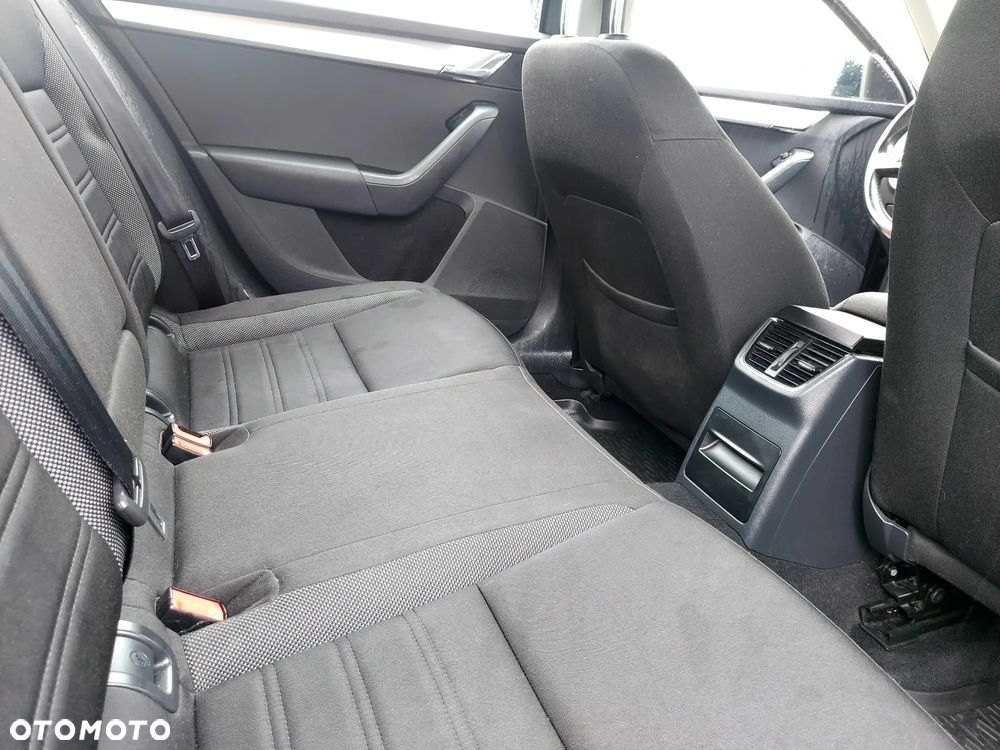 Skoda Octavia 1.4 TSI Ambition - 12