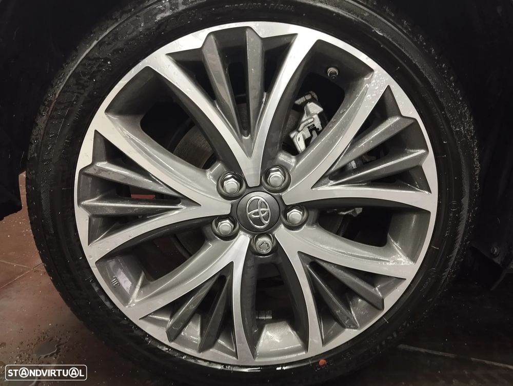 Toyota Yaris 1.5 HDF Luxury - 9