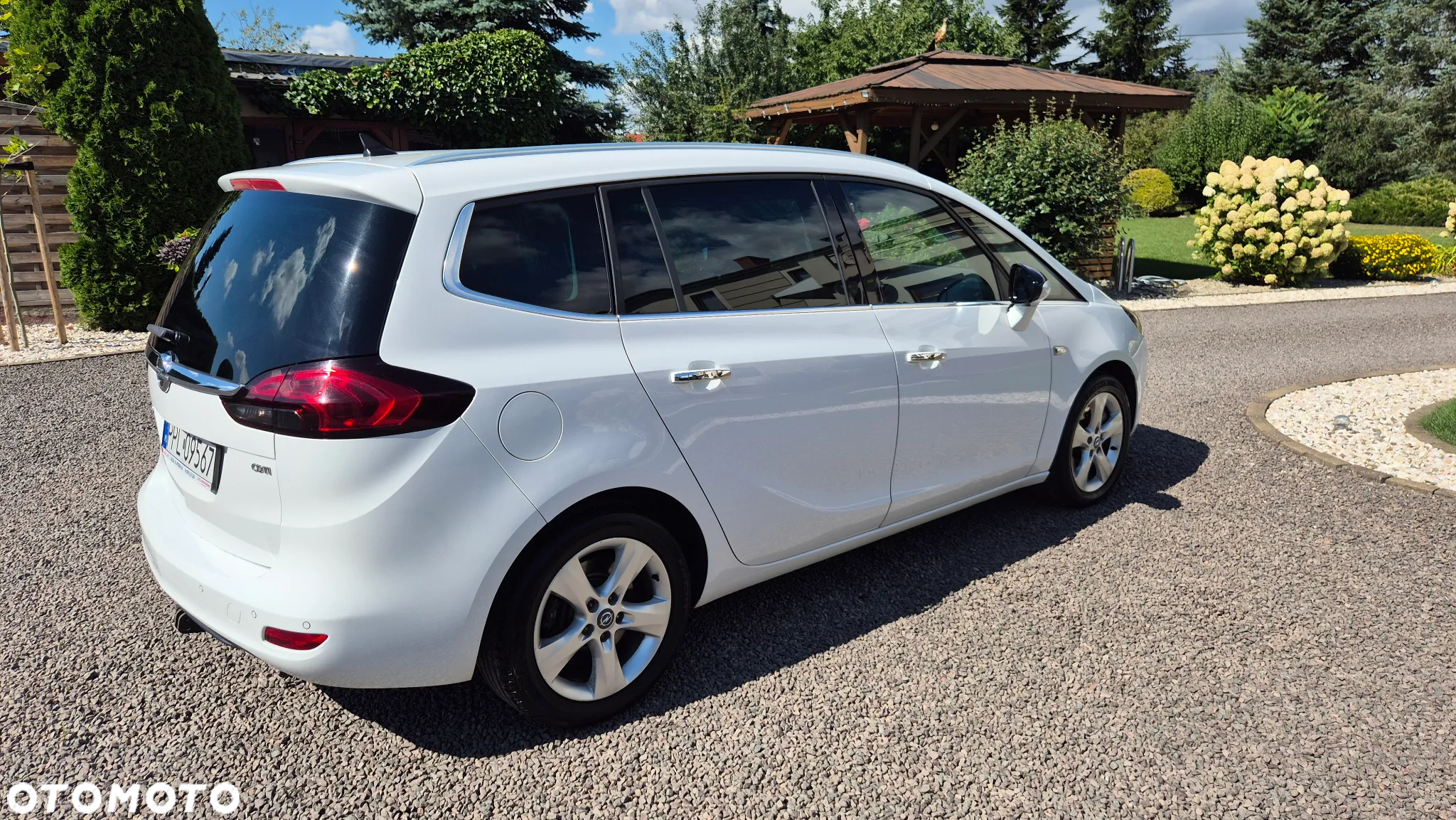Opel Zafira 2.0 CDTI Cosmo - 8