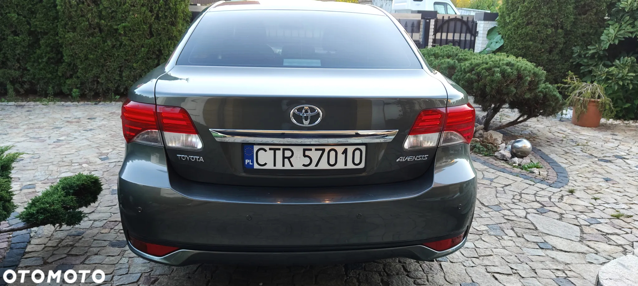 Toyota Avensis 1.8 Executive - 5