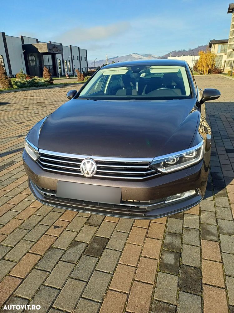 Volkswagen Passat - 8