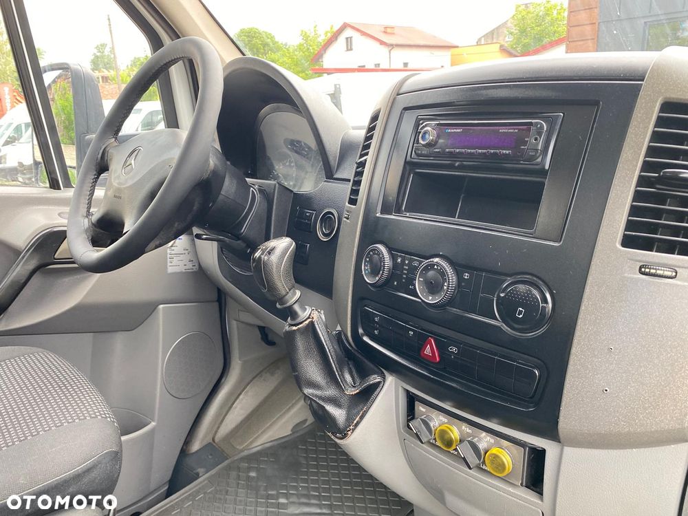 Mercedes-Benz SPRINTER - 27