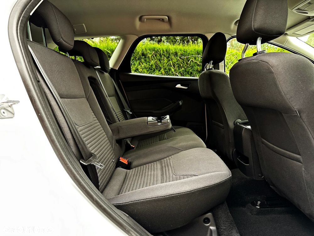 Ford Focus 1.0 EcoBoost Start-Stopp-System TITANIUM STYLE - 8