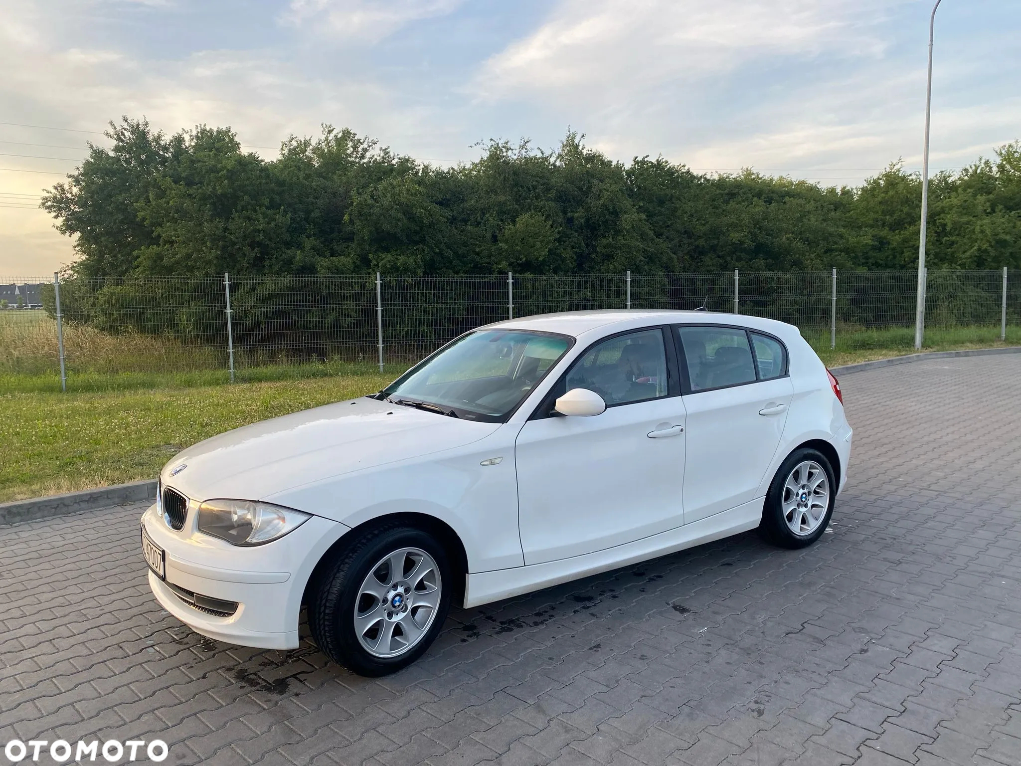 BMW Seria 1 116i - 6