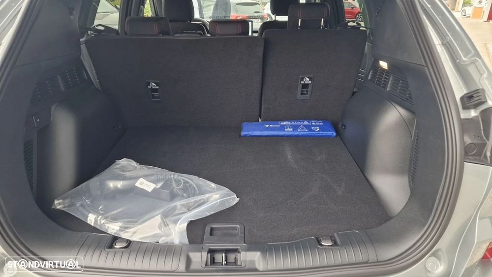 Ford Kuga 2.5 PHEV ST-Line - 21