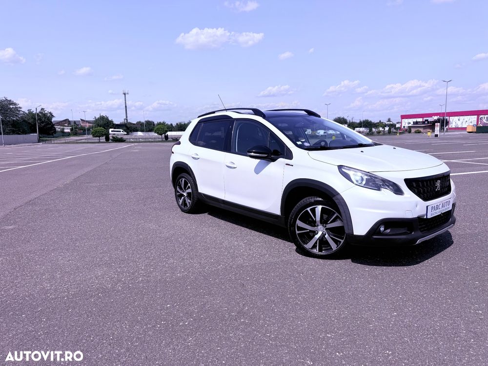Peugeot 2008 1.2 PureTech Turbo EAT6 S&S GT-Line - 4