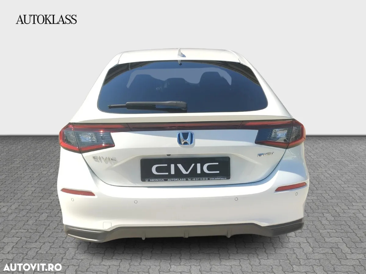 Honda Civic e:HEV 2.0 i-MMD Hybrid Sport - 4