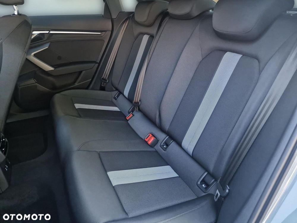 Audi A3 Sportback - 16