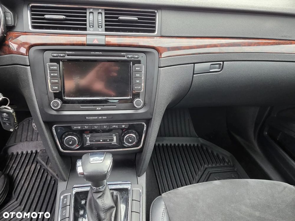 Skoda Superb Combi 1.8 TSI DSG Elegance - 19