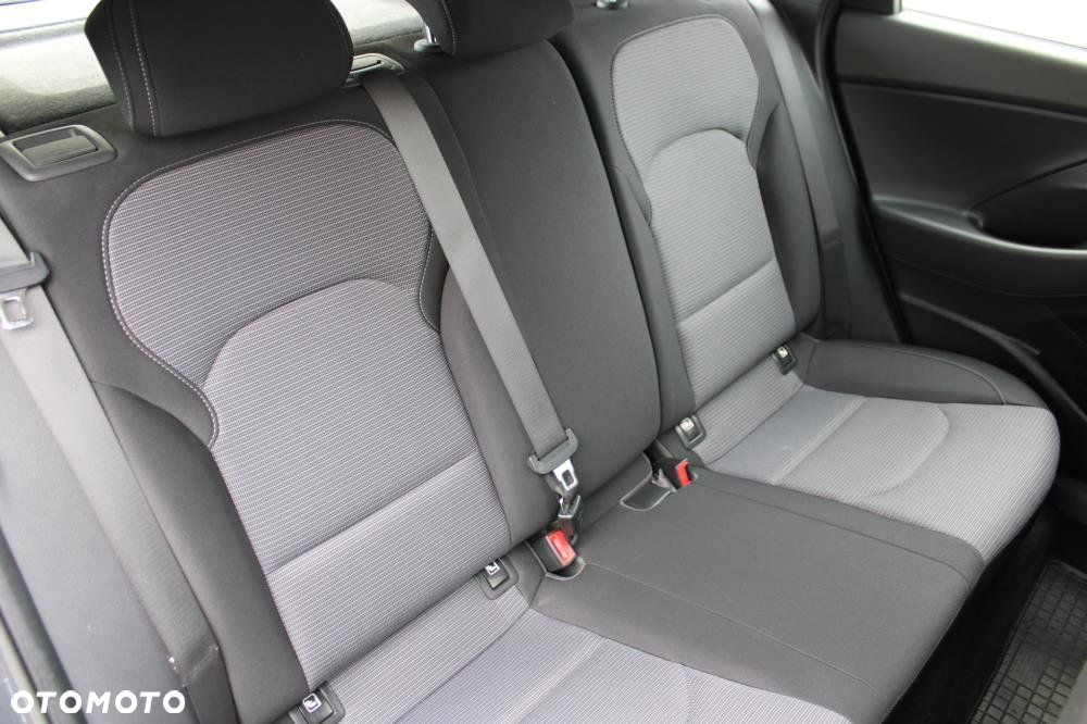Hyundai i30 - 12