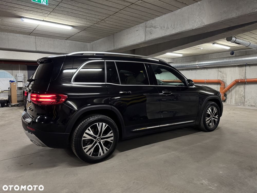 Mercedes-Benz GLB - 7