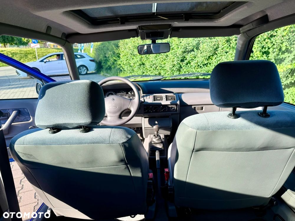 Renault Clio 1.2 RN - 6