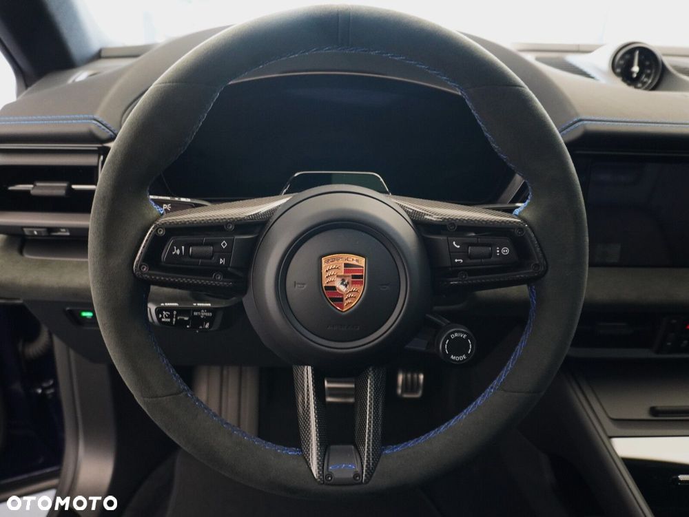 Porsche Macan GTS 100kWh - 27