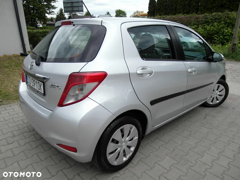 Toyota Yaris 1.0 Life - 5