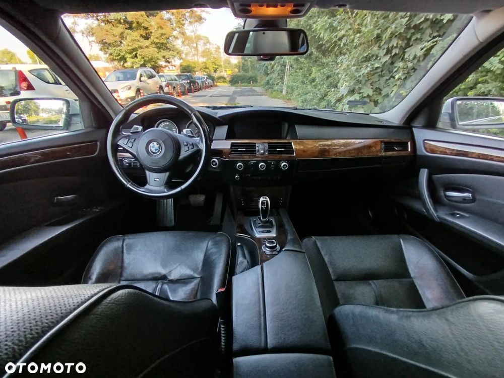 BMW Seria 5 535d - 14