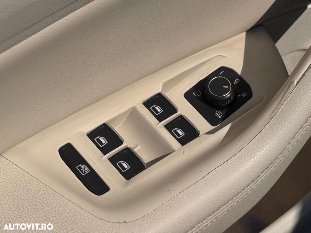 Volkswagen Passat 2.0 TDI DSG Highline - 24