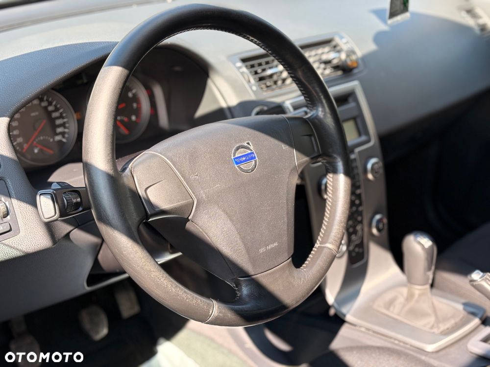 Volvo V50 - 9
