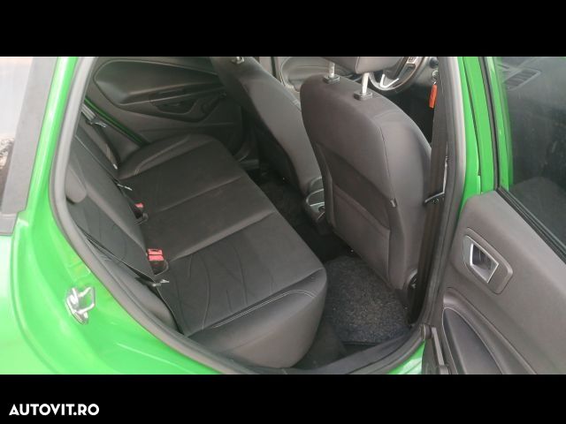 Ford Fiesta 1.5 TDCi ACTIVE - 9