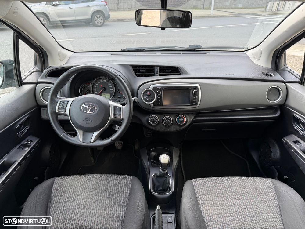 Toyota Yaris 1.33 VVT-i - 17