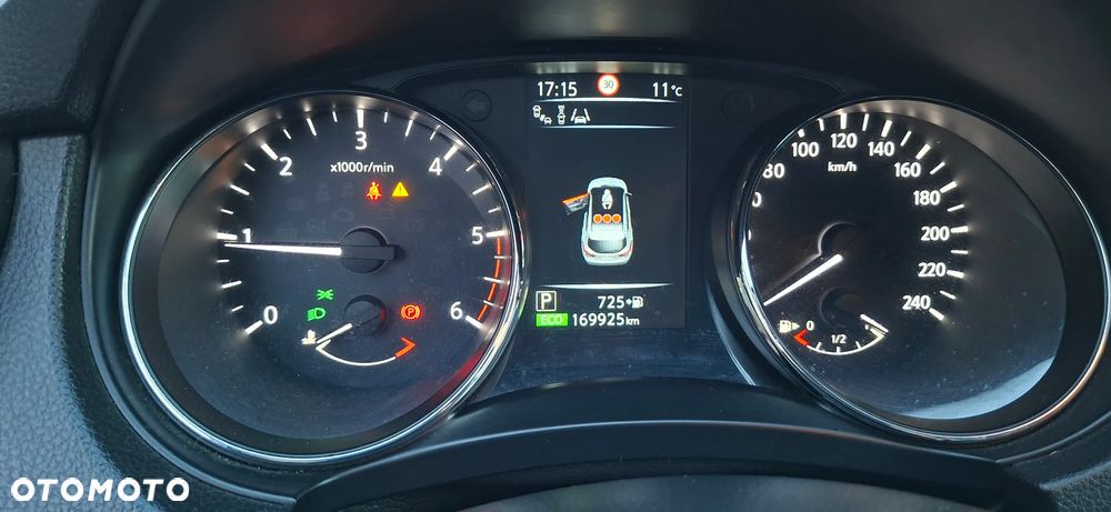 Nissan Qashqai 1.6 DCi Tekna Xtronic - 12