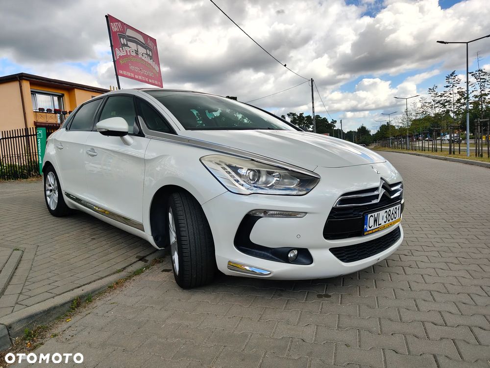 Citroën DS5 THP 155 SoChic - 5