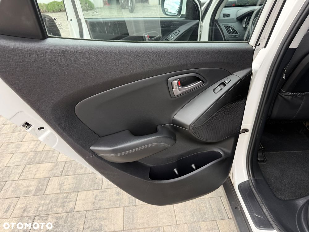 Hyundai ix35 2.0 GDI Premium 4WD - 38